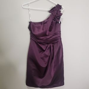 David's Bridal Purple One Shoulder Bridesmaid Dress Size 6